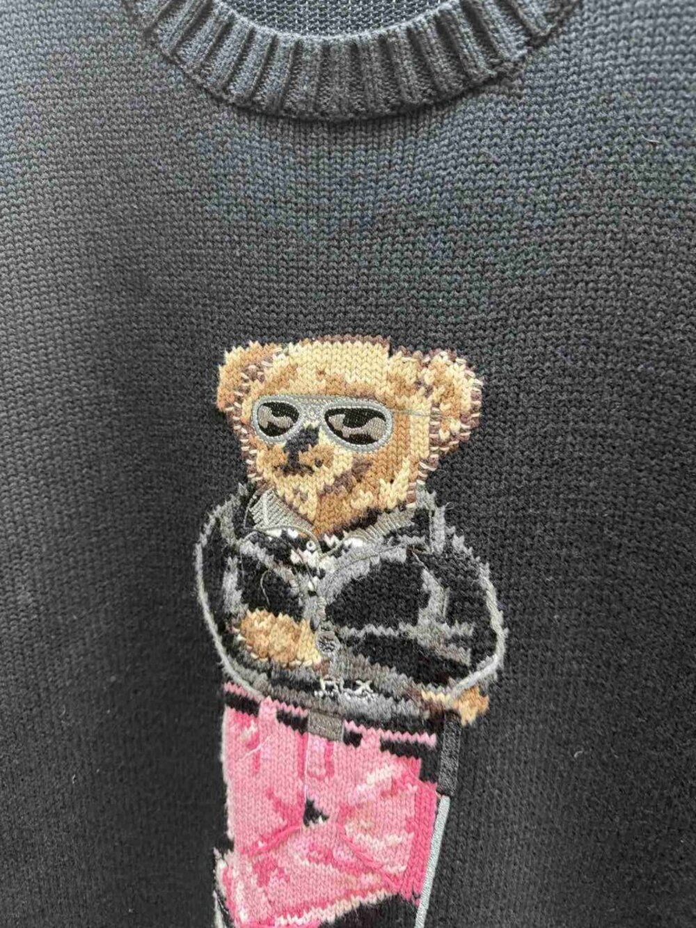 Polo Ralph Lauren Golf Bear Black Crewneck Sweater - Picture 4 of 7